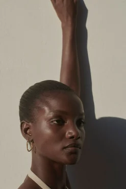 The Chance Encounter Gold Vermeil Wire Earrings